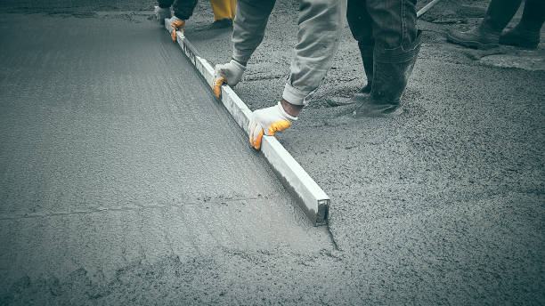 Best Commercial Concrete Contractor  in Red Bluff, CA